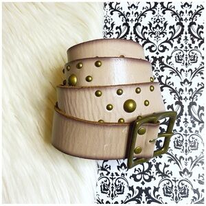 Vintage : GAP : size : L : Y2K nude tan beige thick studded genuine leather belt